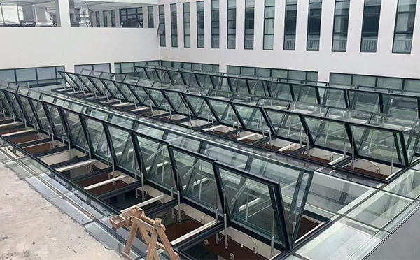 百安科技有限公司近期镇坪排烟窗项目案例分享 百安科技有限公司近期镇坪排烟窗项目案例分享