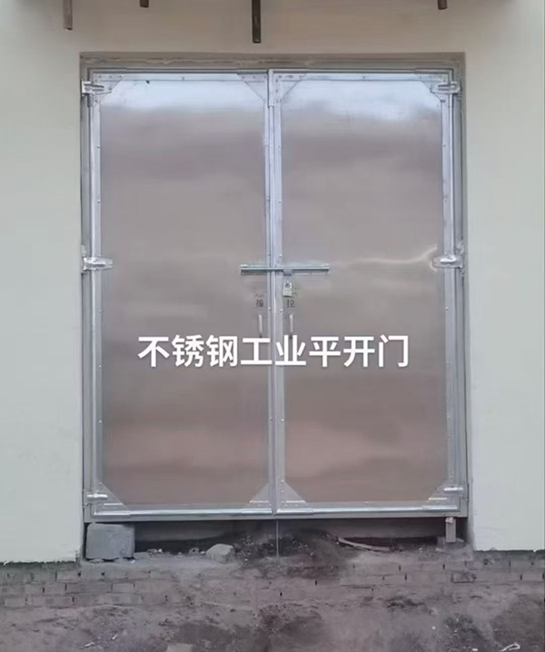 不锈钢镇坪工业平开门在现代工业场景中的应用实践