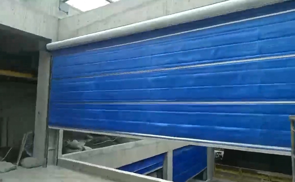 大型物流园区完成镇坪防火门整体安装工程